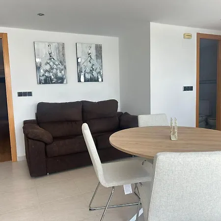 Excellent Flat Next To The Sada